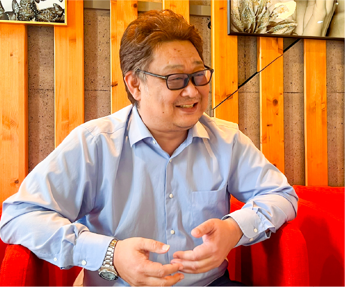 代表取締役社長 成毛 宏充